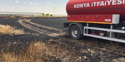 Konya'da buğday tarlası yandı