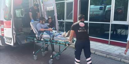 Hastanede tedavi gören öğrenci YKS'ye ambulansla götürüldü