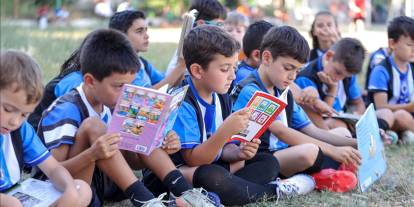 Geleceğin futbolcuları kitap okumadan sahaya çıkmıyor