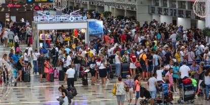 Antalya turizmi 6 milyon 250 bini geçti; Rusların ilk tercihi Türkiye ve Antalya