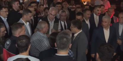 Bakan Yumaklı, şehit dozer operatörünün ailesini ziyaret etti