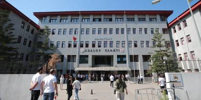 Manavgat Belediyesine yönelik operasyonda 16 şüpheliye adli kontrol