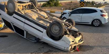 Konya'da otomobiller çarpıştı: 3 yaralı
