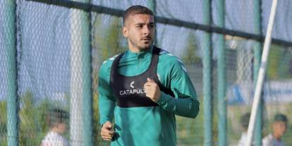 Konyaspor'da Oğulcan Ülgün gelişmesi!