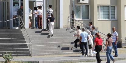 Milli Eğitim Bakanlığı Akademi Giriş Sınavı'nın ilk oturumu başladı