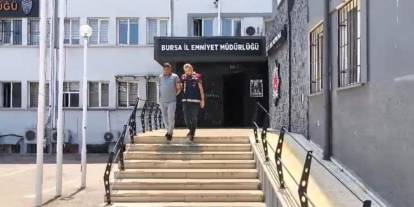 Sahte Kaymakam Rolü: Tören, Konuşma, Her Şey Yalanmış!