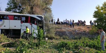 Konya'da otobüs şarampole yuvarlandı: 7 yaralı!