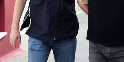 FETÖ'ye yine bir darbe! 8 kişi hakkında gözaltı kararı verildi