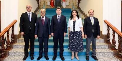 Adalet Bakanı Tunç, DEM Parti heyetini kabul etti