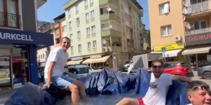 Ne Klima Ne Vantilatör! Onlar Römorkta Gezerek Serinledi