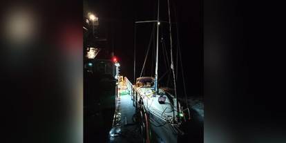 Muğla açıklarında sürüklenen teknedeki 6 kişi kurtarıldı