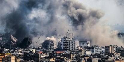Katil İsrail ordusu, son 24 saatte Gazze Şeridi'ne 100'den fazla hava saldırısı düzenledi