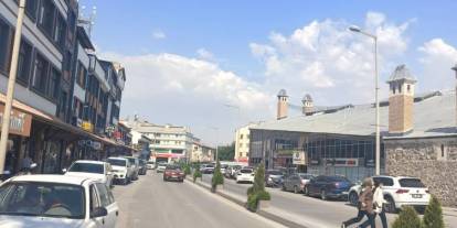 Konya'da termometreler 41.5 dereceyi gösterdi!