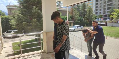 Konya'da Uyuşturucu Operasyonu: 2 Kişi Yakalandı!