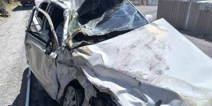 Konya'da otomobiller çarpıştı: 2 yaralı!