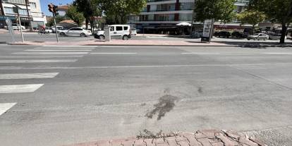 Konya’da Otomobilin Bisikletliyi Ezdiği Kaza Kamerada!
