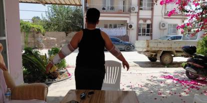 Sokak köpeği çocuğa saldırdı