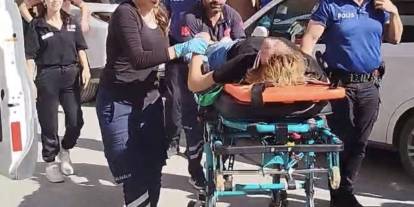 Kafenin birinci katından atlayan kadın ağır yaralandı