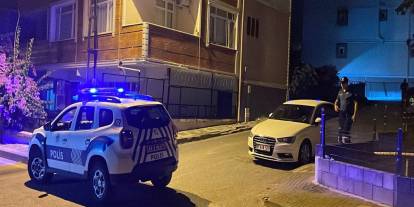 Kıskançlık uğruna eşini satırla öldürdü!