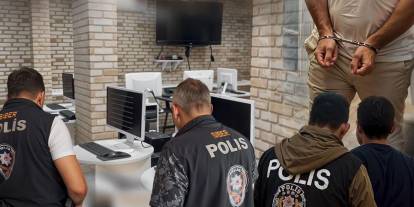 Konya dahil 20 ilde siber suçlara operasyon!