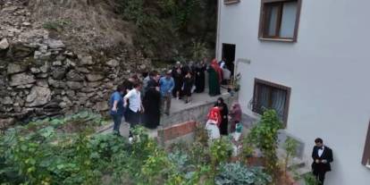 Trabzon'da kana bulanan gelin alma merasimindeki silah atma anları böyle görüntülendi