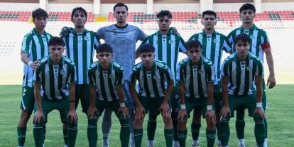 Genç Kartallar'dan İzmir'den 1 puanla dönüyor