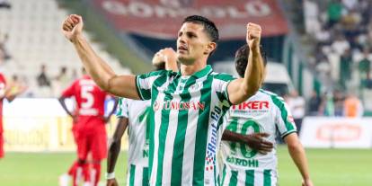 Konyaspor, Sırp orta saha ile yollarını ayırdı