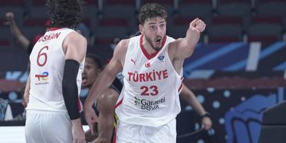 12 Dev Adam'ın çeyrek finaldeki rakibi Polonya oldu