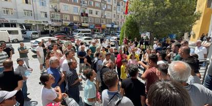 3 Gündür Susuz Kalan Vatandaşlardan Belediye Önünde Protesto!