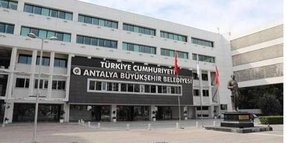 Antalya Büyükşehir Belediyesine rüşvet operasyonu