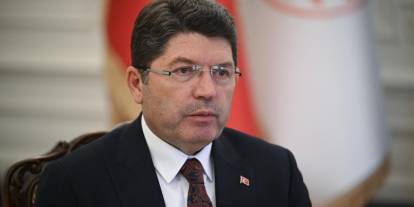 Bakan Tunç: Darbe anayasasıyla yönetilmekten memnun değiliz