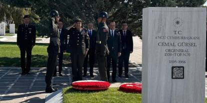 4’üncü Cumhurbaşkanı Cemal Gürsel, mezarı başında anıldı