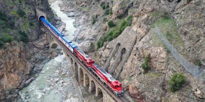 Turistik Karaelmas Treni sonbahar seferlerine başlıyor