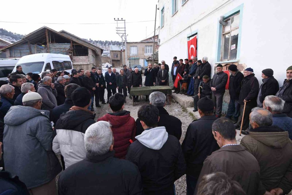 Başkan Altay: Gittiğimiz her sevgiyle, muhabbetle karşılanıyoruz