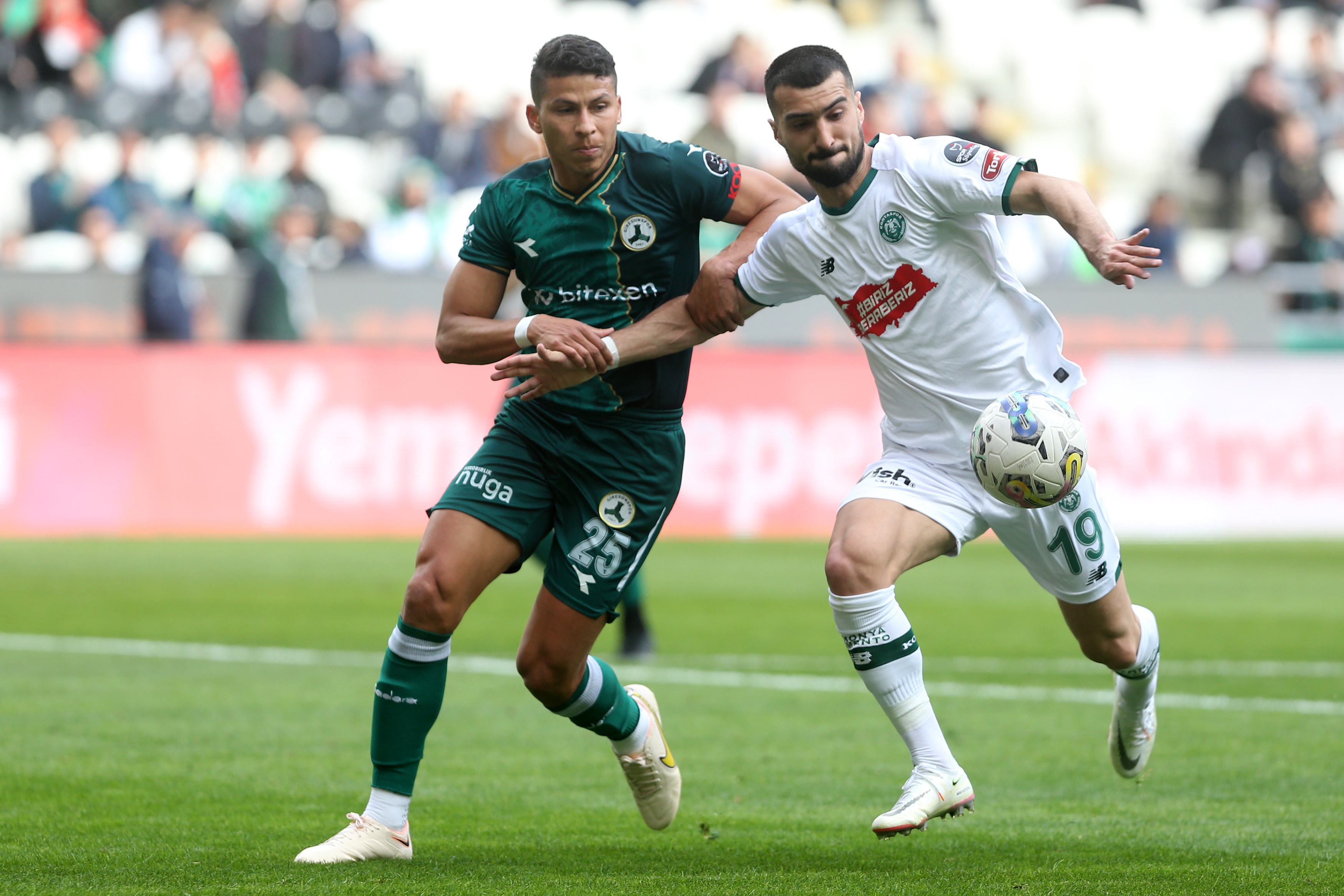 aa-20230305-30485490-30485486-arabamcom-konyaspor-bitexen-giresunspor.jpg