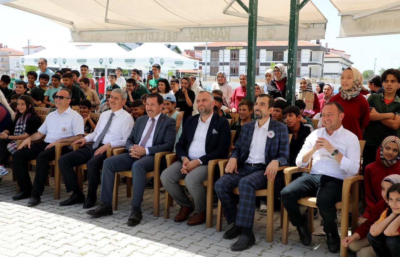 kent-konseyinden-gelecegimiz-icin-kitap-okuma-projesi-3-jpg-1500.jpg