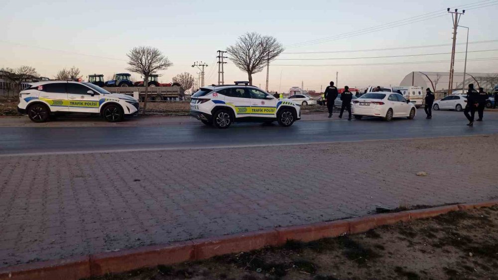 Konya’da tır polis aracına çarptı: 1 şehit, 2 yaralı