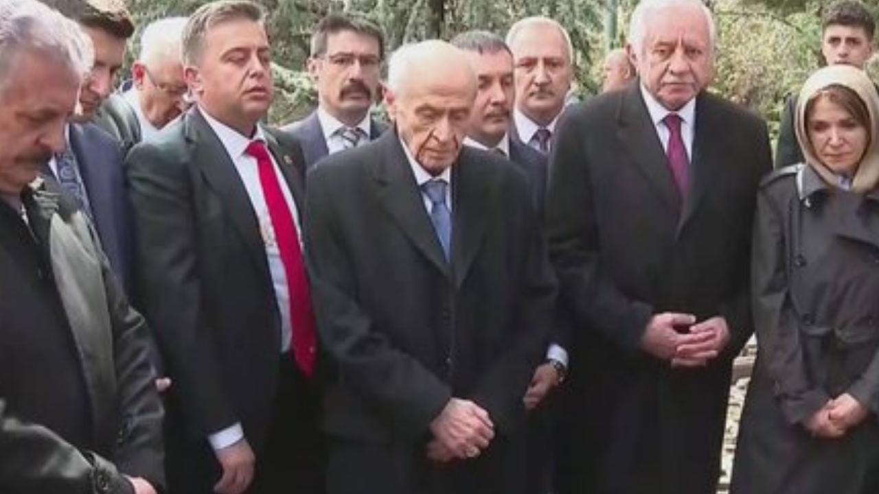 bahceli-2348560.jpg