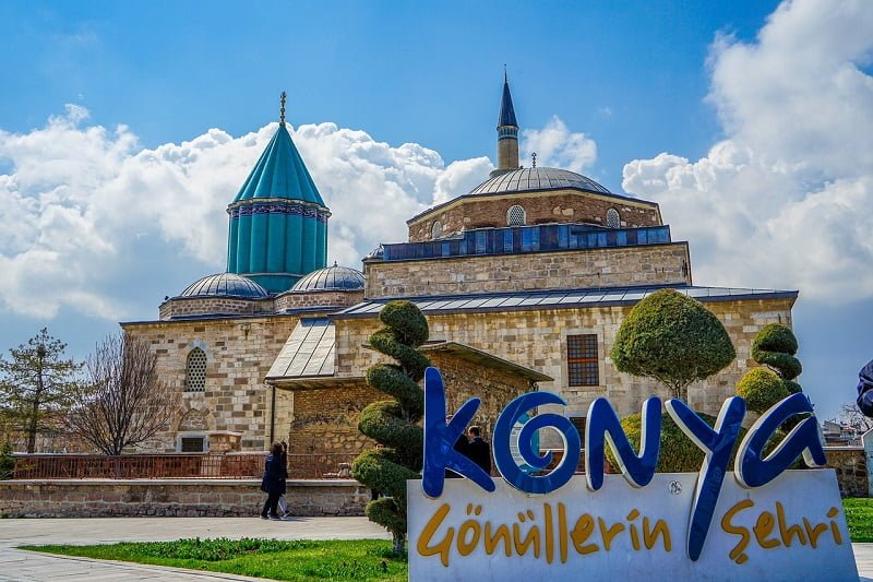 konya-gezilecek-yerler-2.jpg