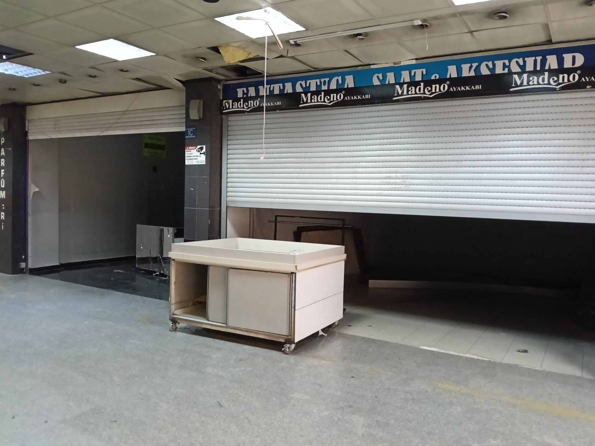 7020fc72-2ee9-4578-9415-e3d7785bea41.jpg