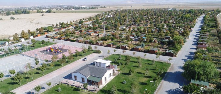 kayacik.jpg