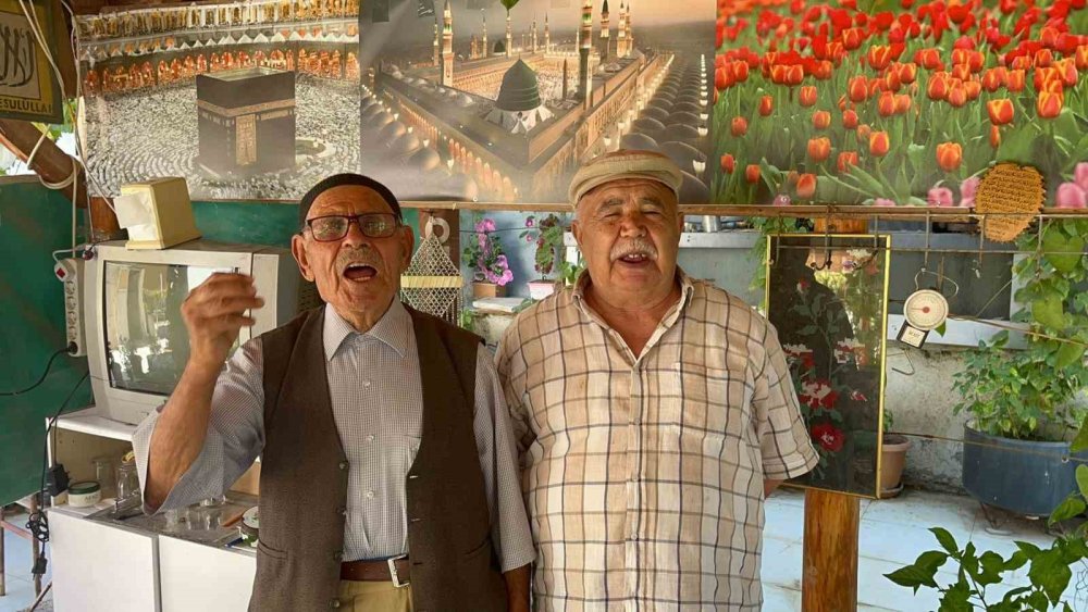 Ali Amca 94 Yıllık Hayatının Sırrını Anlattı! Uzun Yaşamın Sırrı Yoğurt Mu?
