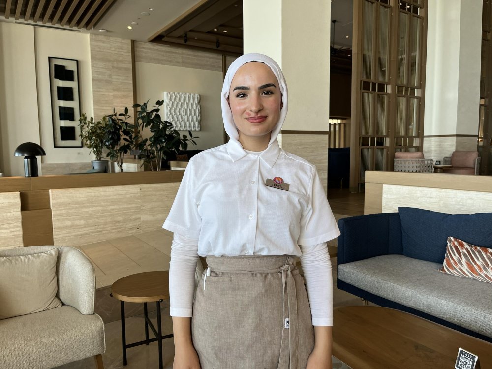 Babasının sınav çıkışı çiçeklerle karşıladığı Çimen'den güzel haber!