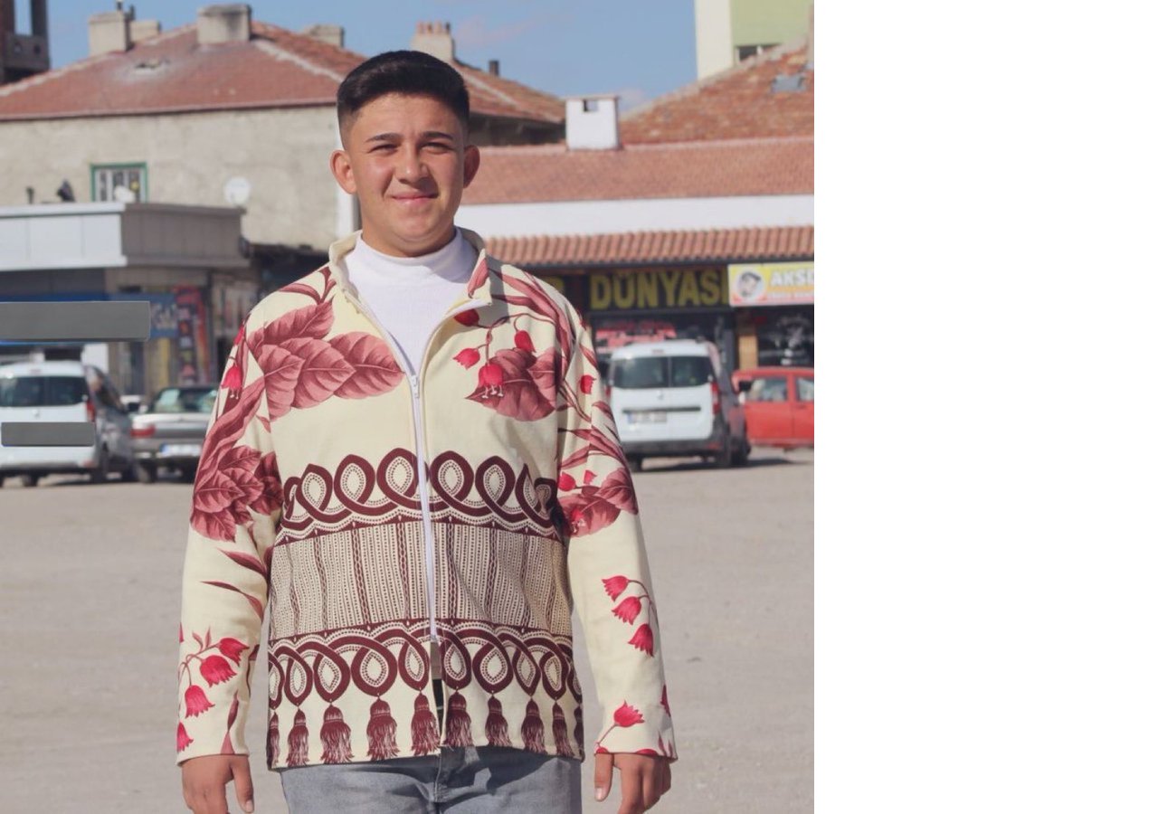 gzskni3wqaabsol-001.jpg