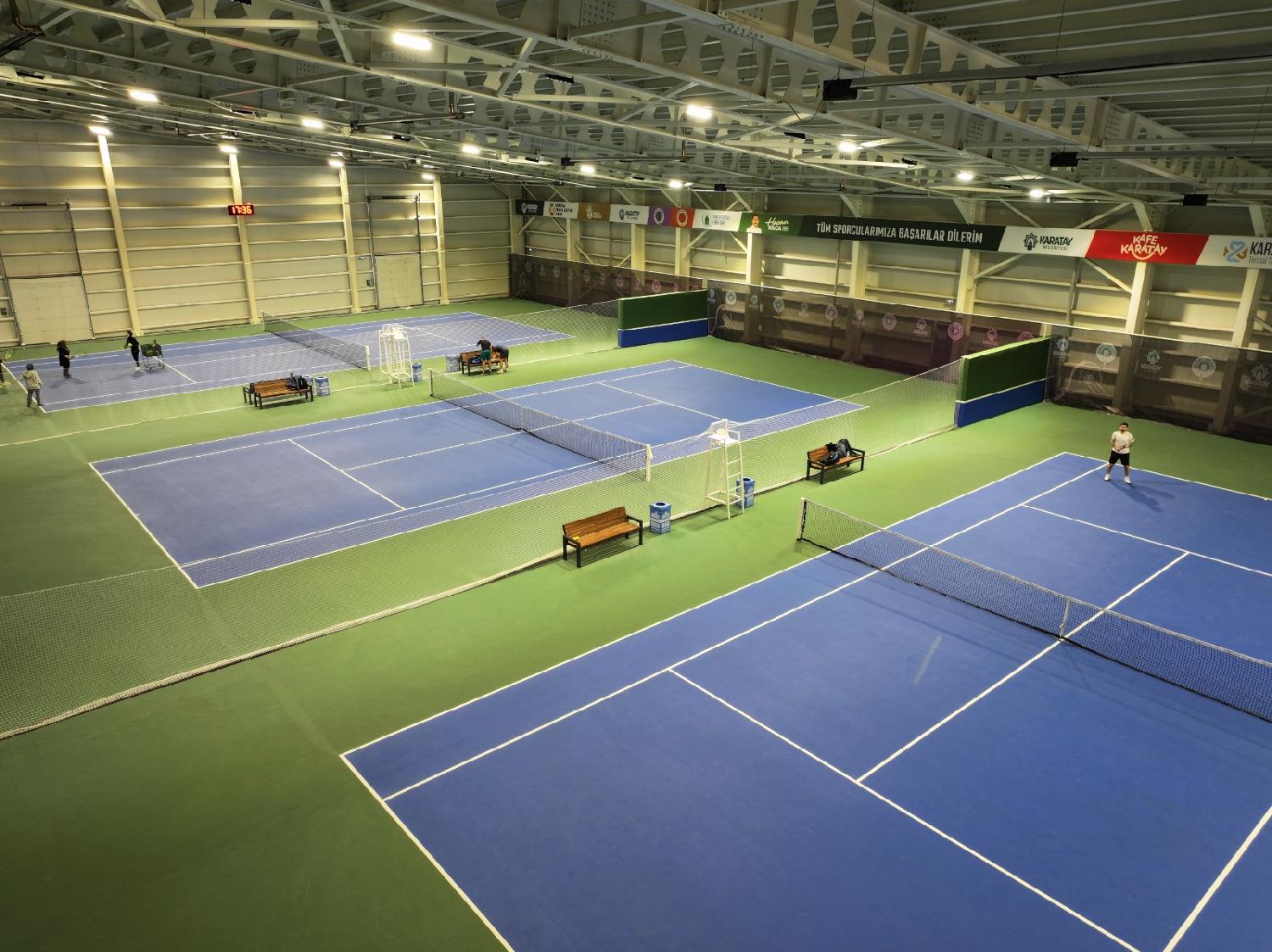 karatayda-sonbahar-tenis-sampiyonasi-basliyor-2-jpg-1500.jpg