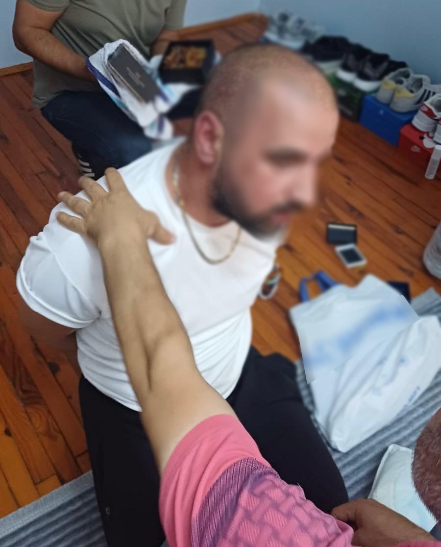 e41d96bf-971d-4d14-ba97-1e511411c7f4.jpg