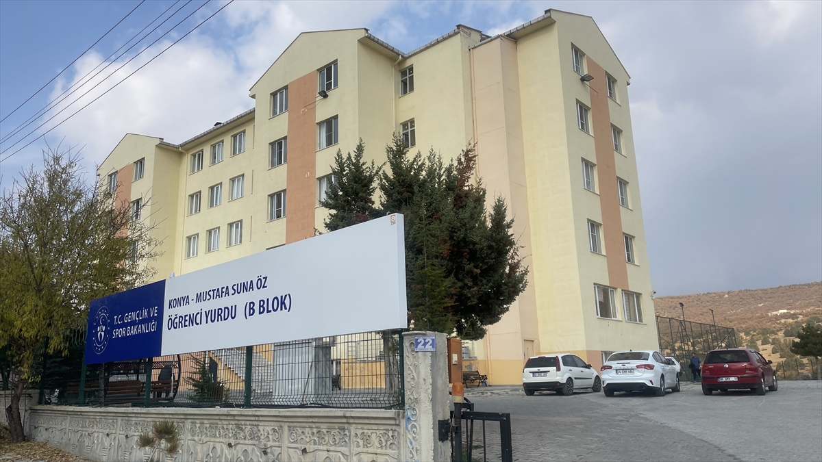abd-deki-senato-secimleri-dr-mehmet-oz-un-memleketi-konya-da-heyecanla-bekleniyor-43911.jpg