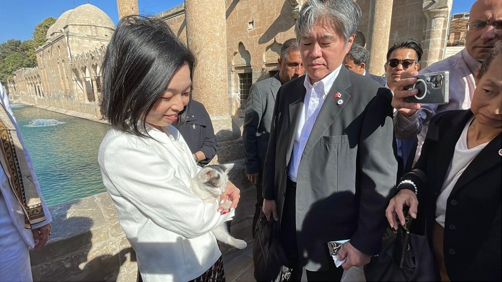 Japonya Altes Prensesi Mikasa, Balıklıgöl'ü ziyaret etti