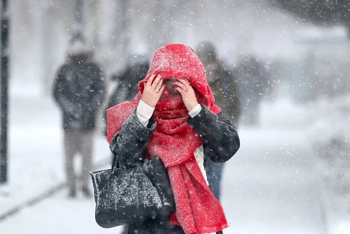 0x0-yeni-soguk-hava-dalgasi-yurda-giris-yapti-meteoroloji-uyardi-1735364928865-001.webp